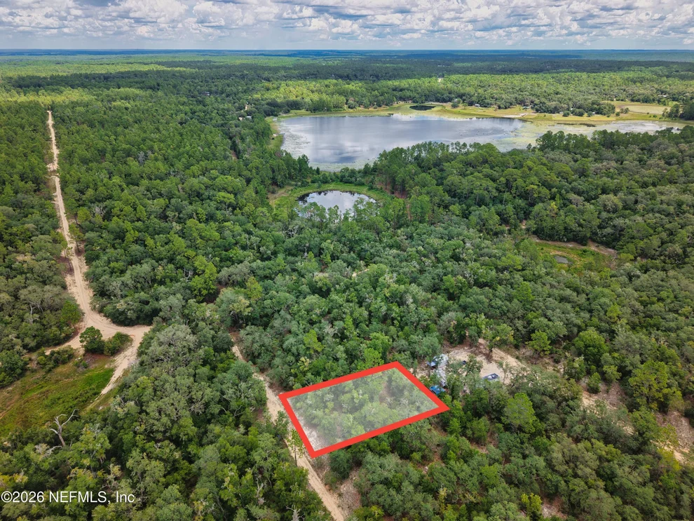 Unit for sale at 342 MISSISSIPPI Avenue, Hawthorne, FL 32640