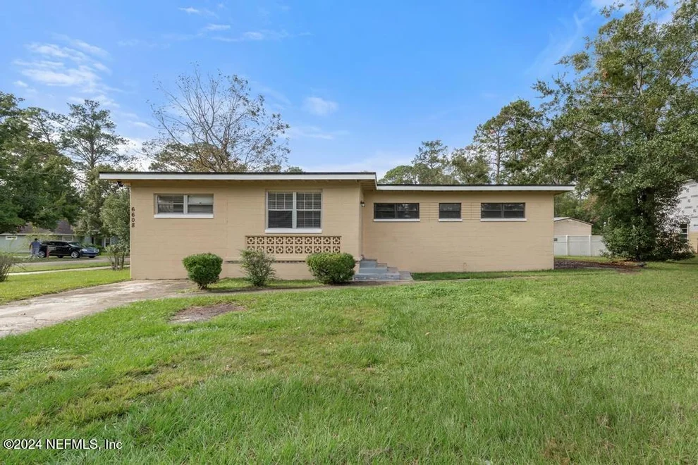Unit for sale at 6608 GILLISLEE Drive W, Jacksonville, FL 32209