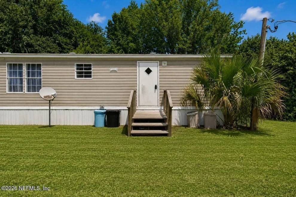 Unit for sale at 266 ASH Street, Hawthorne, FL 32640