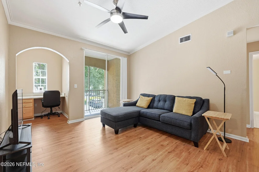 Unit for sale at 10075 GATE Parkway N, Jacksonville, FL 32246