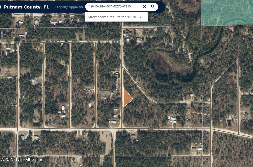 Unit for sale at 110 LAKEVIEW Way, Interlachen, FL 32148