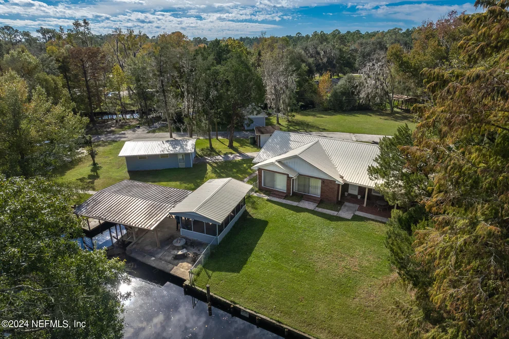 Unit for sale at 120 SUGAR PLUM Drive, Palatka, FL 32177