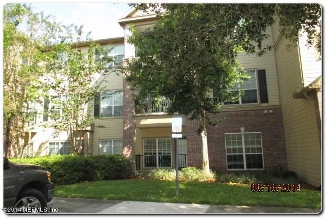 Unit for sale at 7800 POINT MEADOWS Drive, Jacksonville, FL 32256