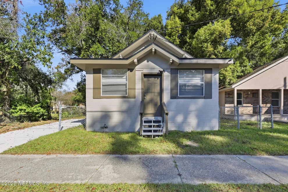 Unit for sale at 1217 W 29TH Street, Jacksonville, FL 32209