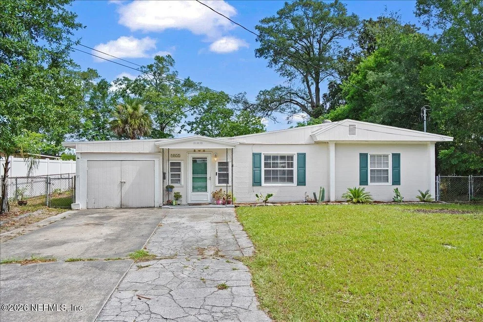 Unit for sale at 9823 EVE Drive N, Jacksonville, FL 32246