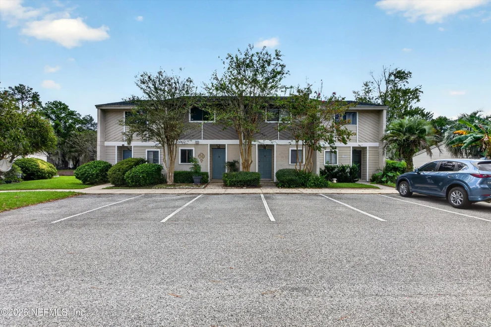 Unit for sale at 3801 CROWN POINT Road, Jacksonville, FL 32257