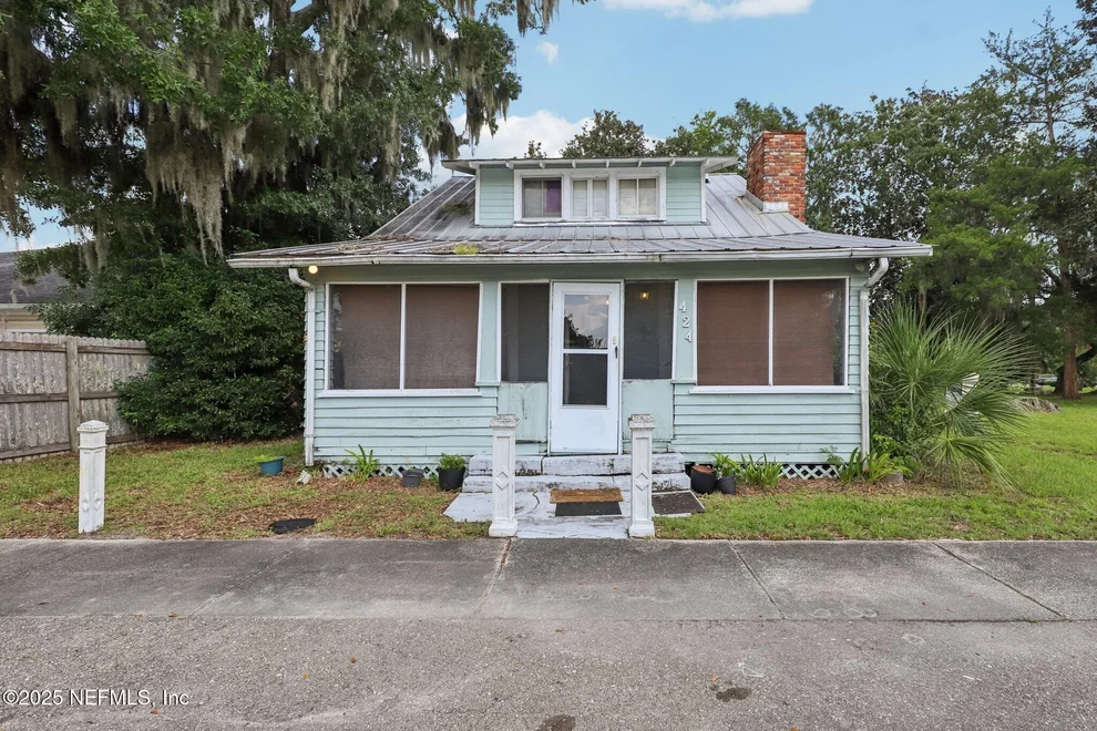 Unit for sale at 424 S MABEL Street, Starke, FL 32091