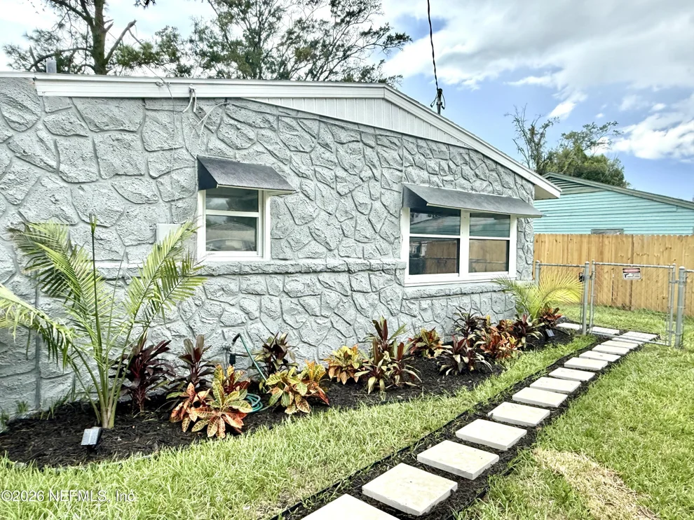 Unit for sale at 5514 GREEN FOREST Drive, Jacksonville, FL 32244