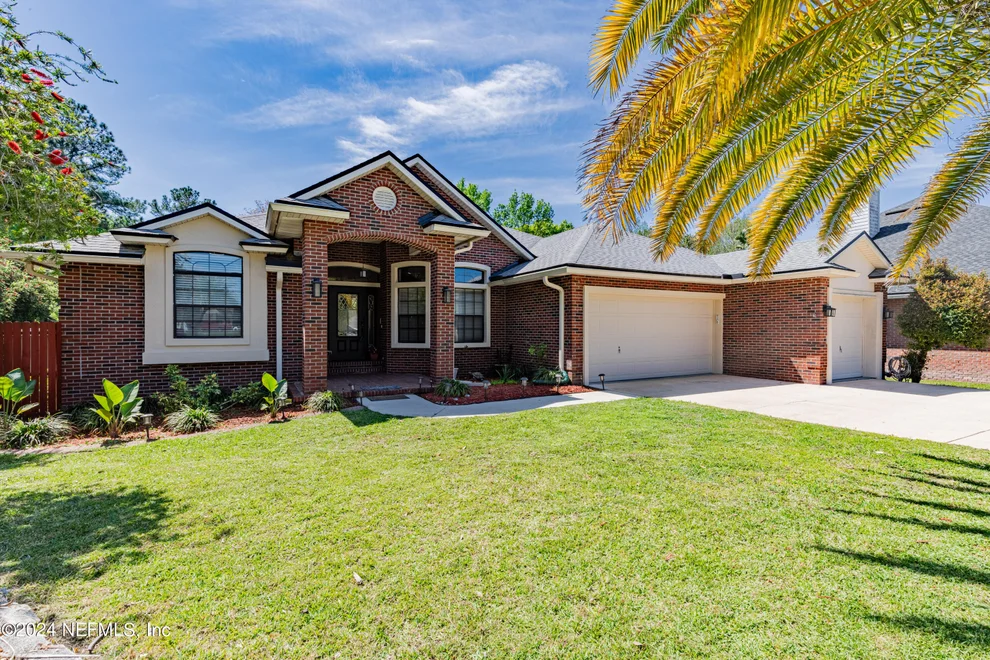 Unit for sale at 2125 BLUE HERON COVE Drive, Fleming Island, FL 32003