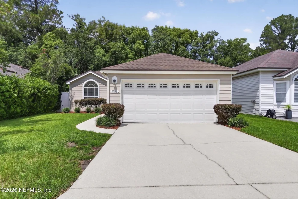 Unit for sale at 2778 LANTANA LAKES Drive W, Jacksonville, FL 32246