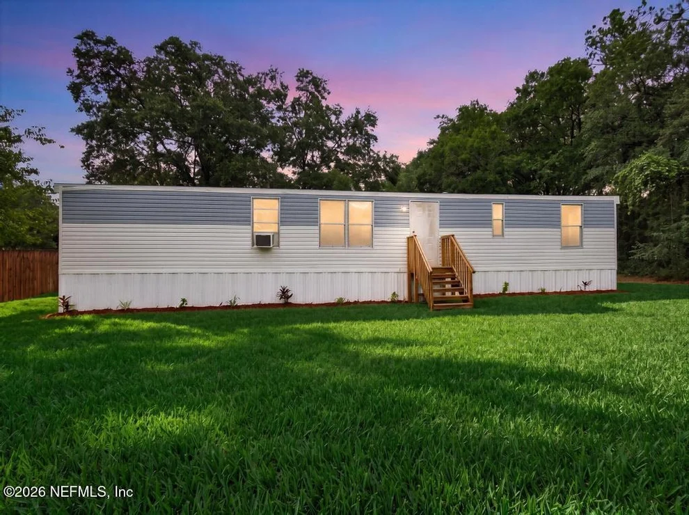 Unit for sale at 204 MILTON Avenue, Interlachen, FL 32148