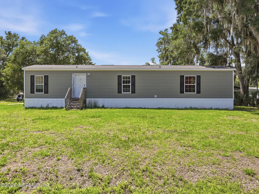 Unit for sale at 100 BOSTWICK Lane, Palatka, FL 32177