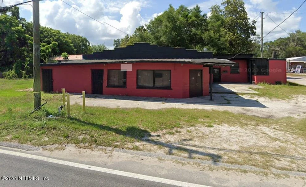 Unit for sale at 410 W BERESFORD Avenue, DeLand, FL 32720