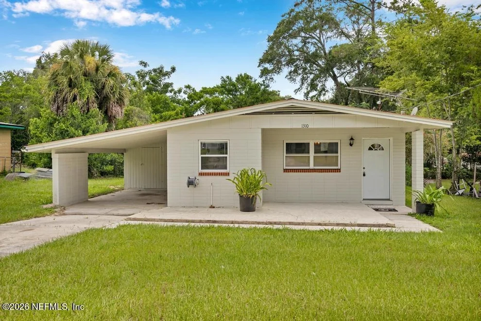 Unit for sale at 1310 CLEVELAND Avenue, Palatka, FL 32177