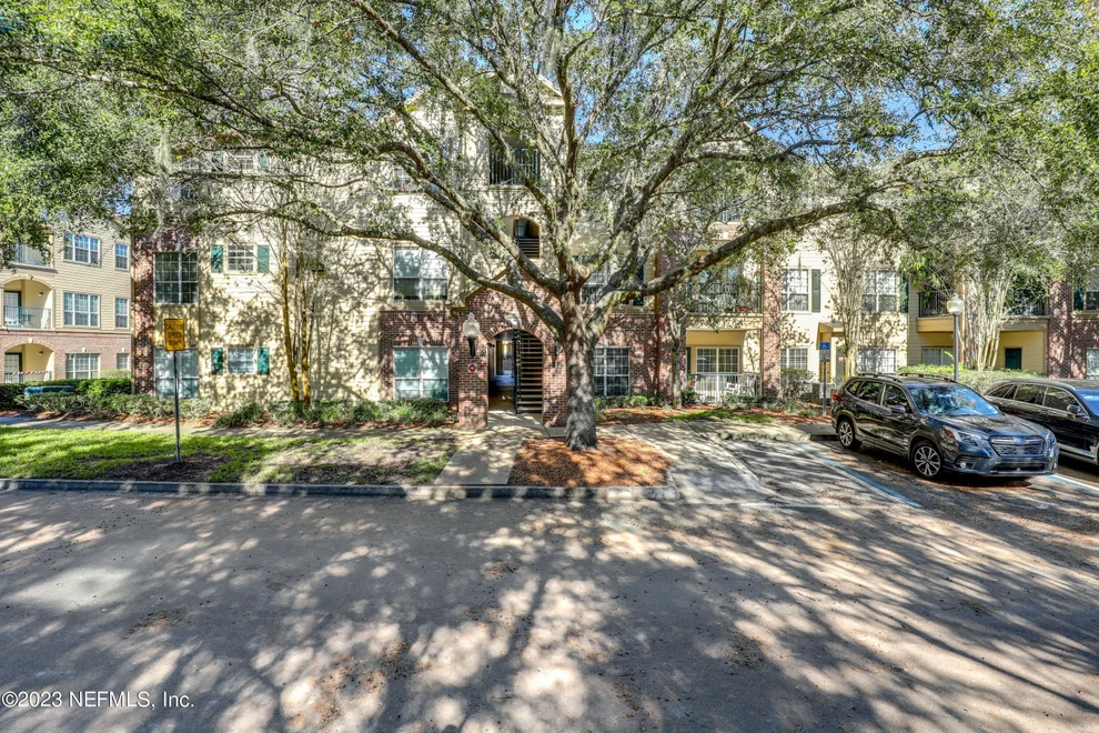 Unit for sale at 7800 POINT MEADOWS Drive, Jacksonville, FL 32256