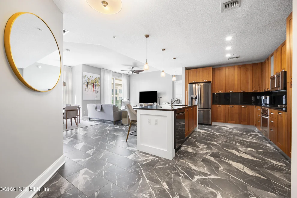 Unit for sale at 1431 RIVERPLACE Boulevard, Jacksonville, FL 32207