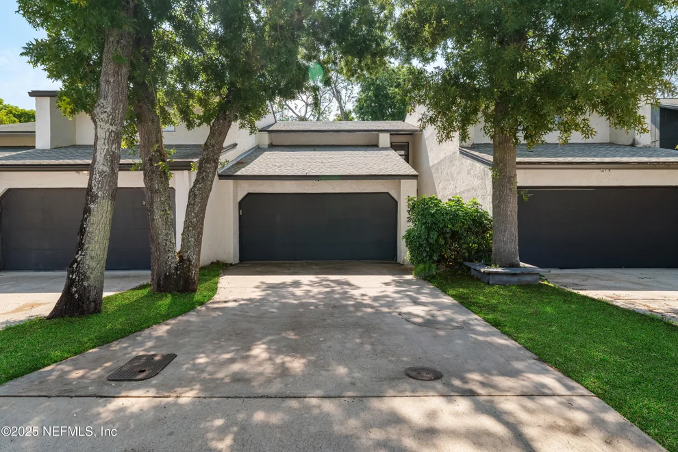 Unit for sale at 1172 W ROMAINE Circle, Jacksonville, FL 32225