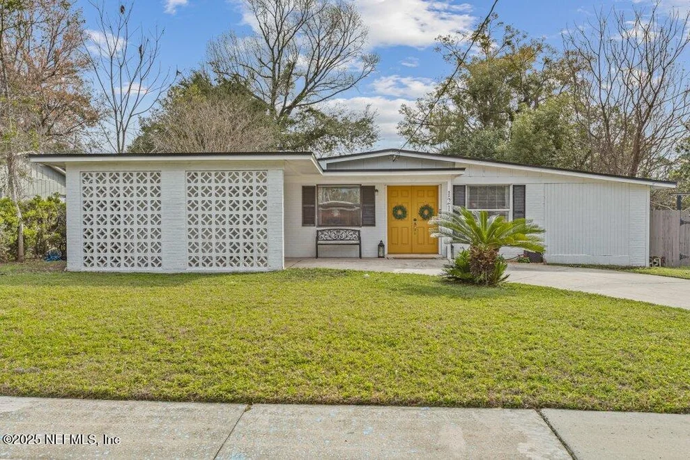 Unit for sale at 1213 KNOBB HILL Drive, Jacksonville, FL 32221