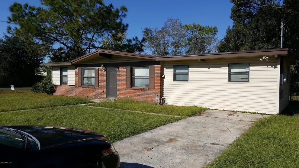 Unit for sale at 7593 SHARBETH Drive S, Jacksonville, FL 32210