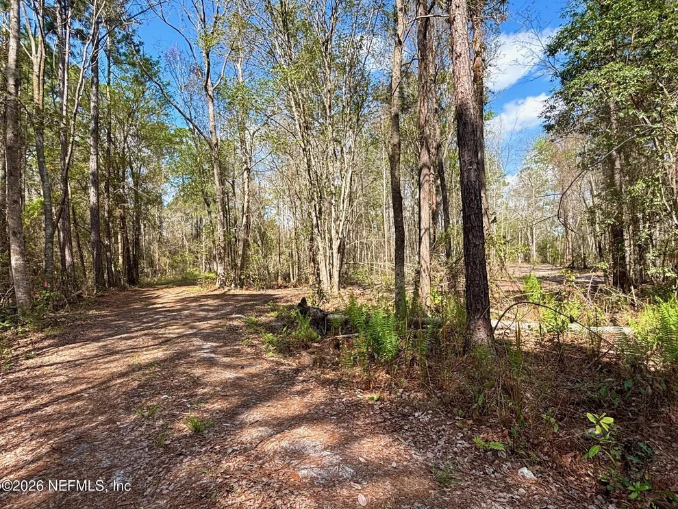 Unit for sale at 37125 ANNA MARIE Lane, Hilliard, FL 32046