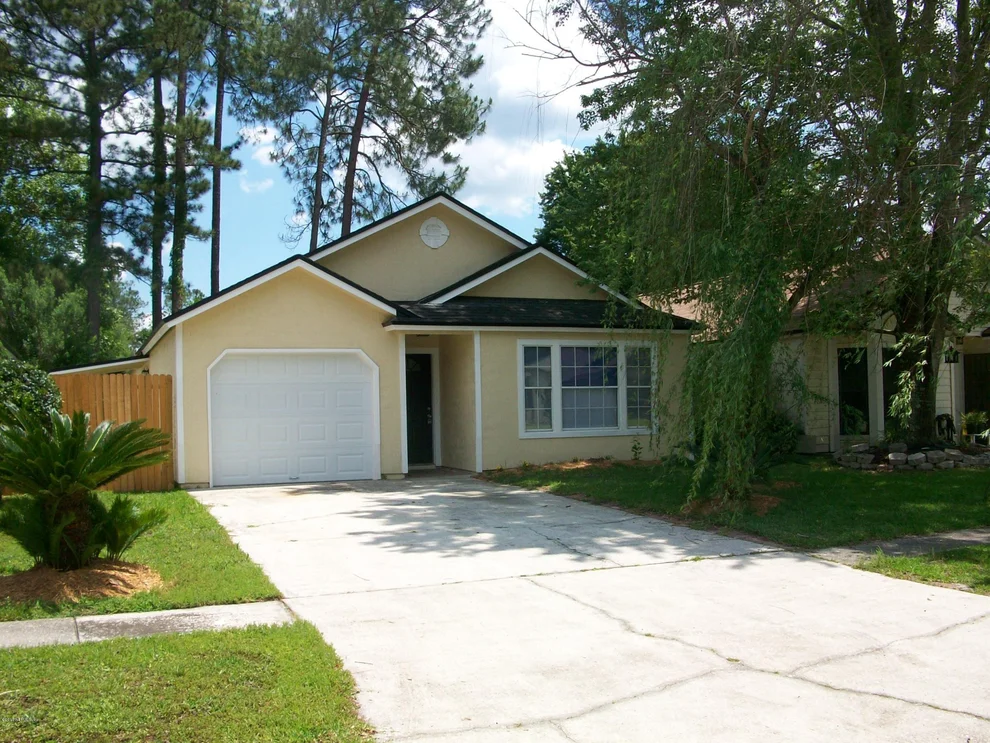 Unit for sale at 1841 QUEBEC Court, Middleburg, FL 