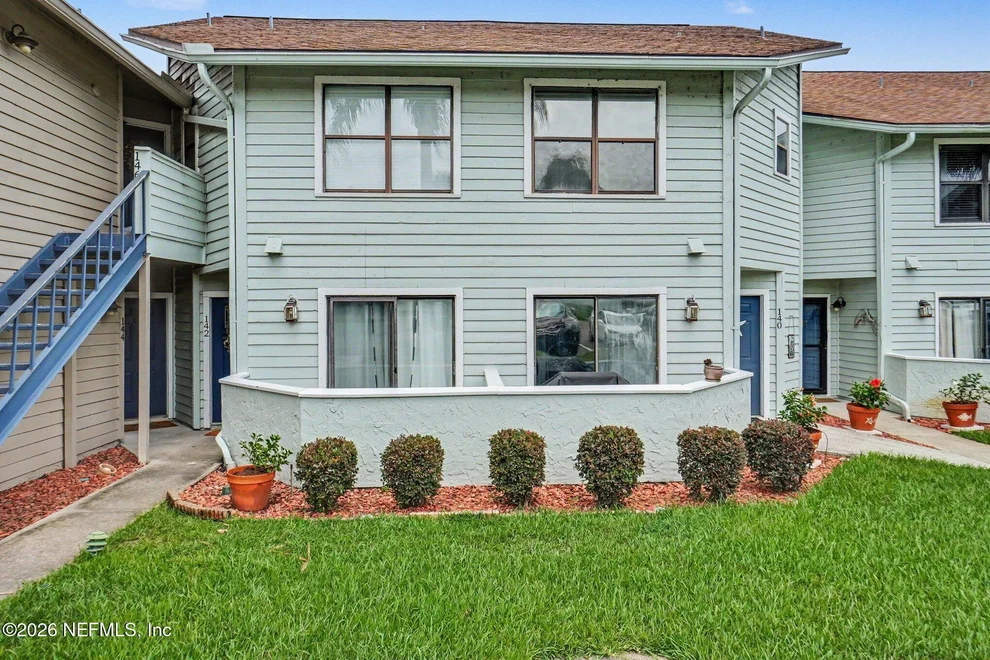 Unit for sale at 142 GOVERNOR Street, Green Cove Springs, FL 32043