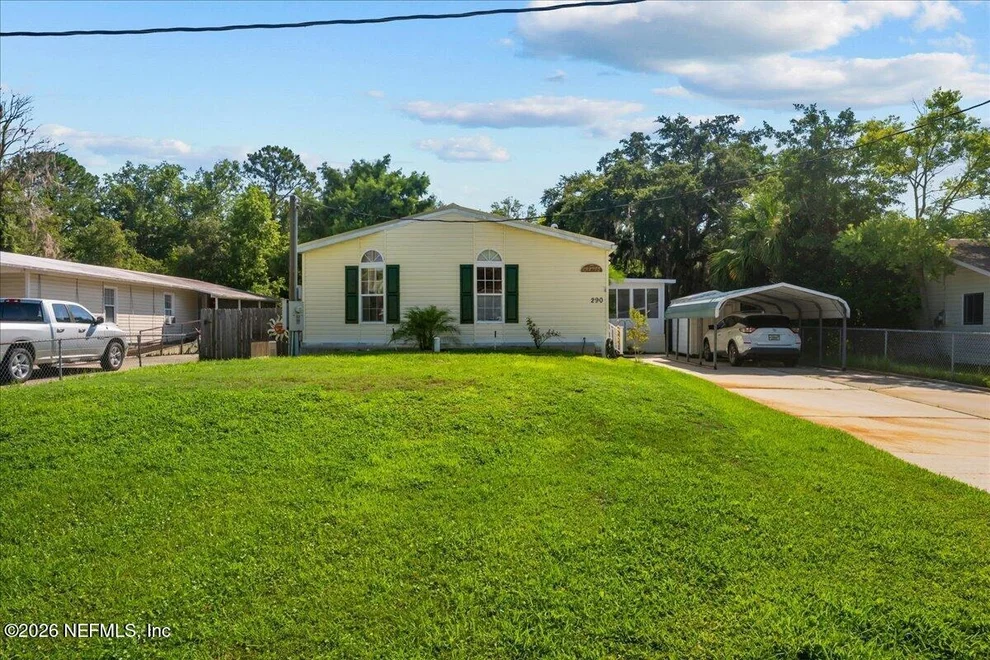 Unit for sale at 290 TARPON Boulevard, Palatka, FL 32177