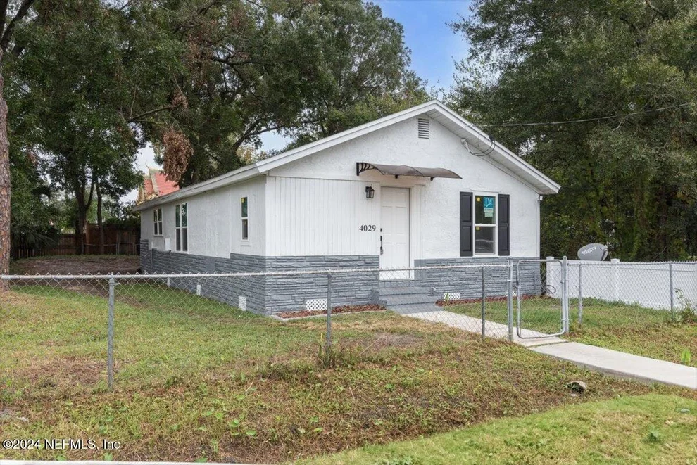 Unit for sale at 4029 EDISON Avenue, Jacksonville, FL 32254