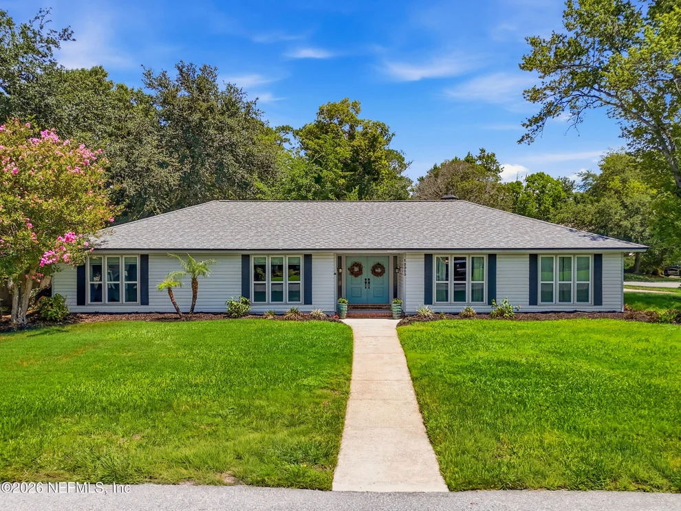 Unit for sale at 12925 DEEP LAGOON Place E, Jacksonville, FL 32246