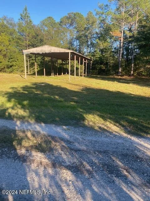 Unit for sale at 187 E SATSUMA Street, Palatka, FL 32177