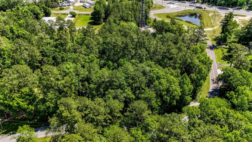 Unit for sale at 3984 LAZY ACRES Road, Middleburg, FL 32068