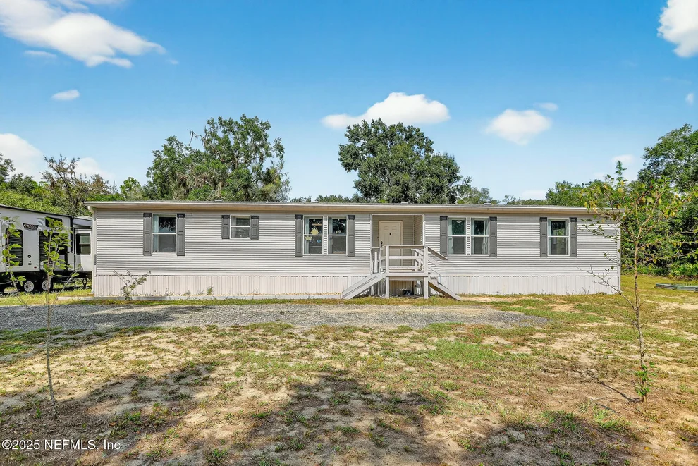 Unit for sale at 4824 GADARA Road, Keystone Heights, FL 32656