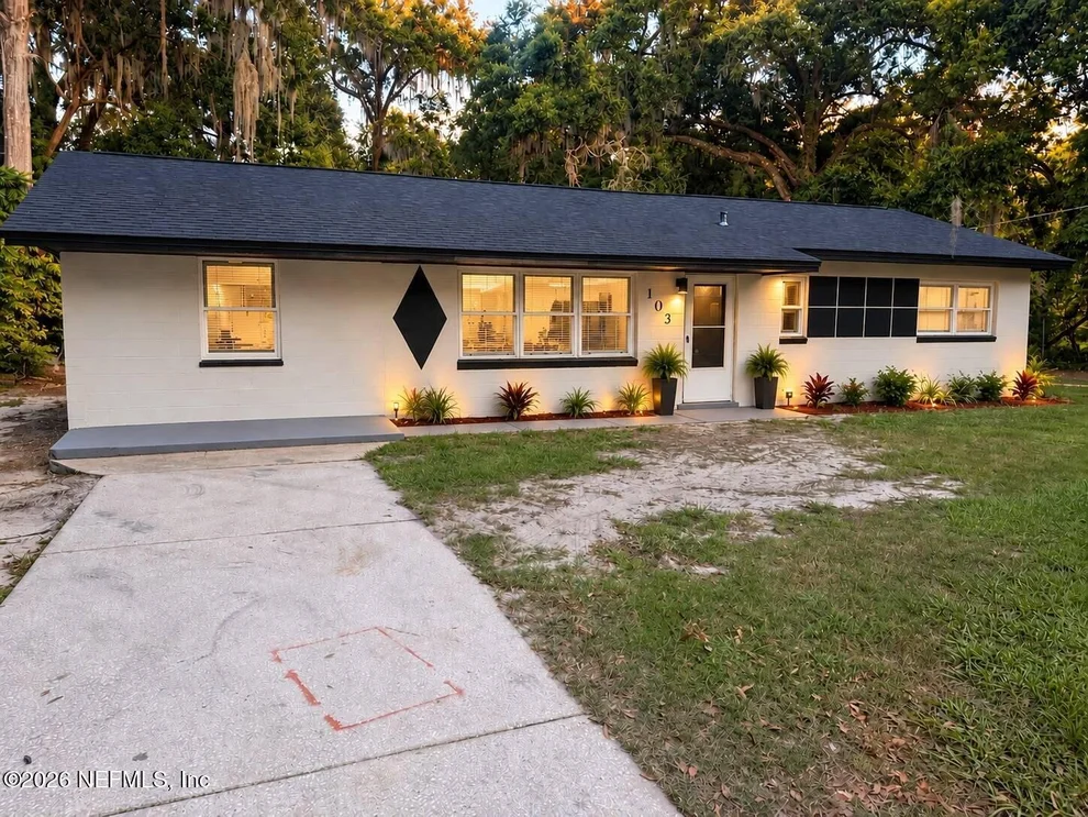 Unit for sale at 103 WILLIAMS Street, Palatka, FL 32177