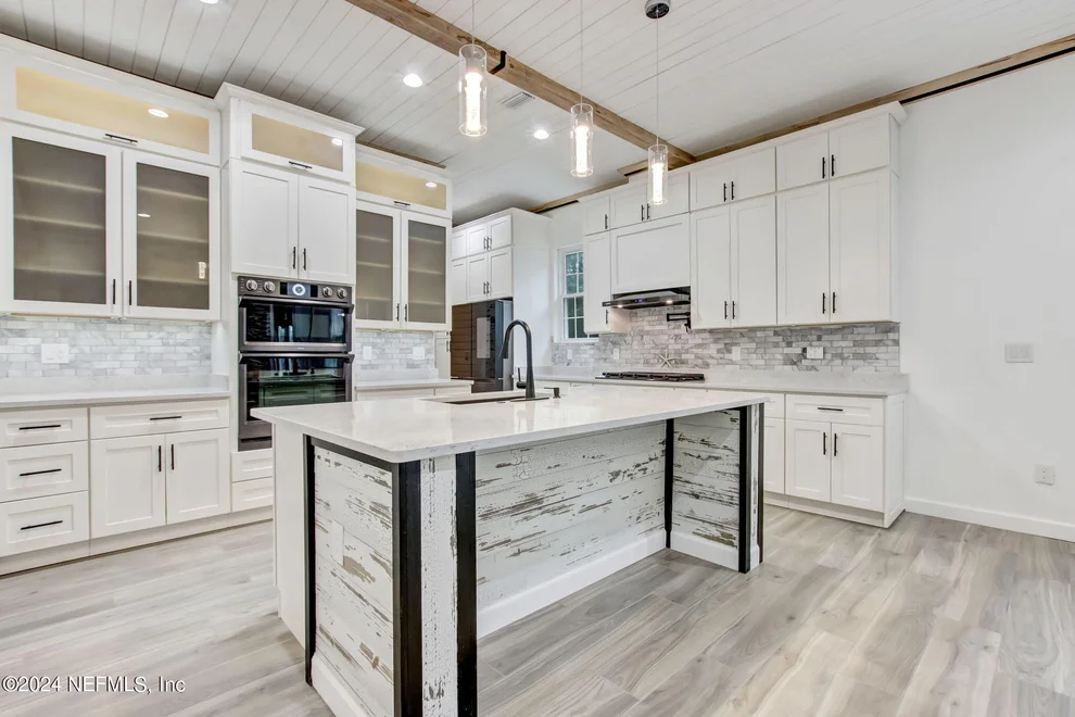 Unit for sale at 574 W RIVER Road, Palatka, FL 32177