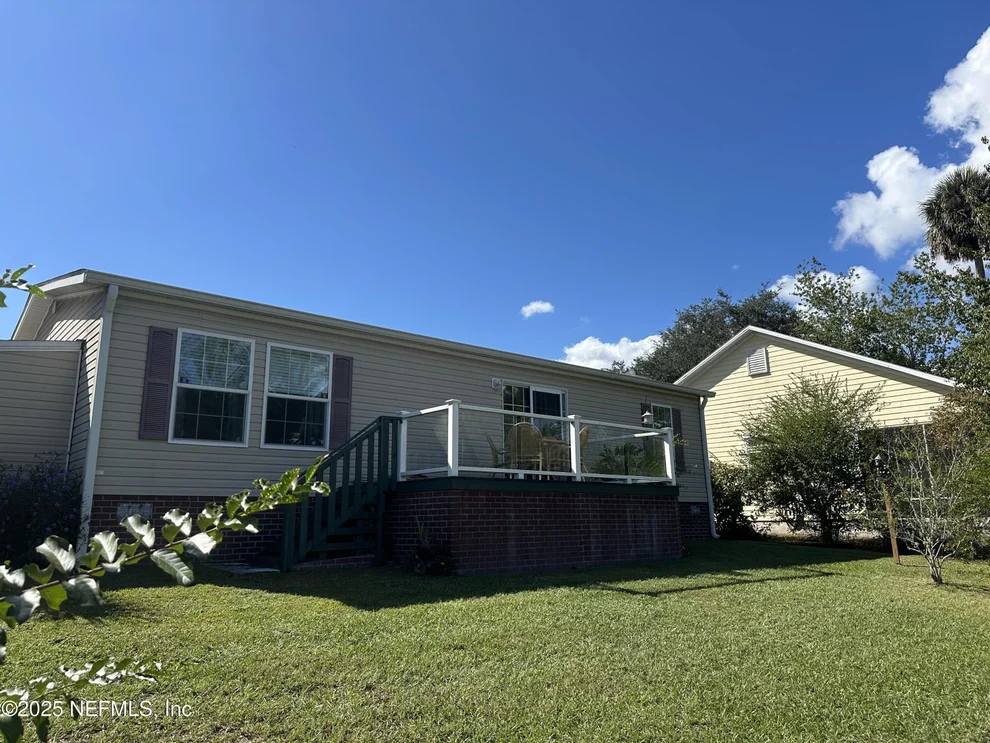 Unit for sale at 156 LAKE MARGO Drive, Satsuma, FL 32189