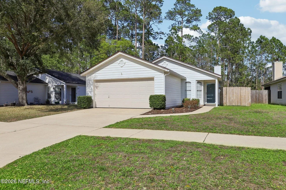 Unit for sale at 1907 HUNTERS TRACE Circle, Middleburg, FL 32068