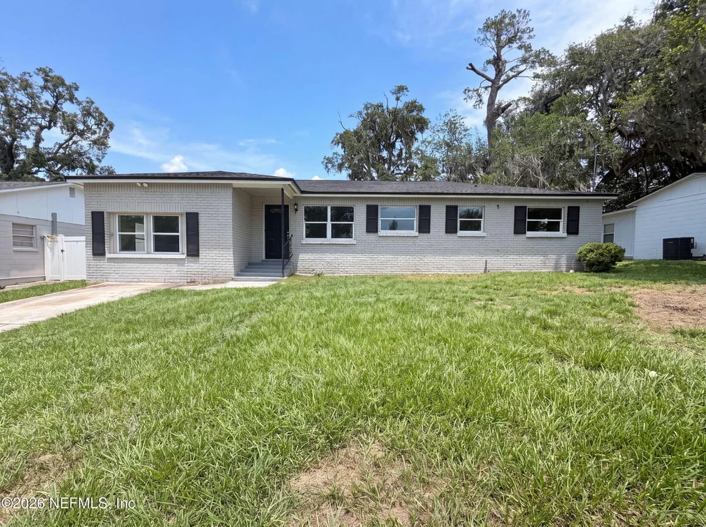 Unit for sale at 411 CAPRICORN Lane, Orange Park, FL 32073
