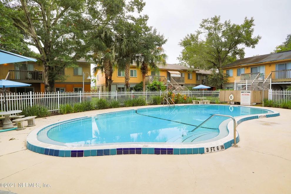 Unit for sale at 1800 PARK Avenue, Orange Park, FL 32073