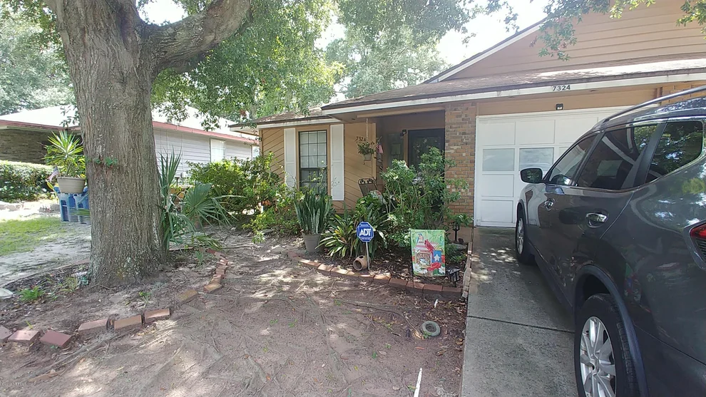 Unit for sale at 7324 COLONY COVE Lane, Jacksonville, FL 32277
