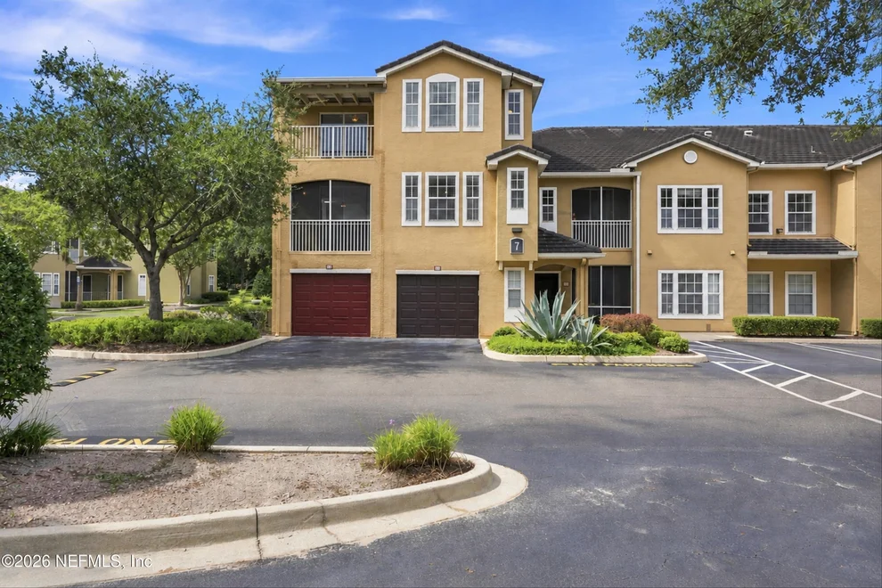 Unit for sale at 10075 GATE Parkway, Jacksonville, FL 32246