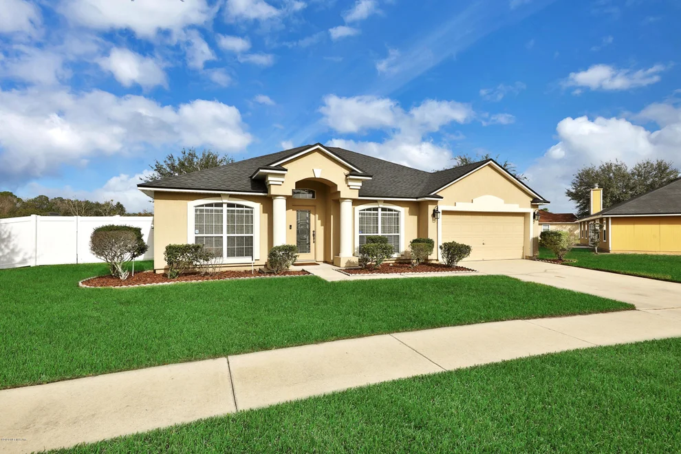 Unit for sale at 7209 ROSE CREEK Lane, Jacksonville, FL 32219
