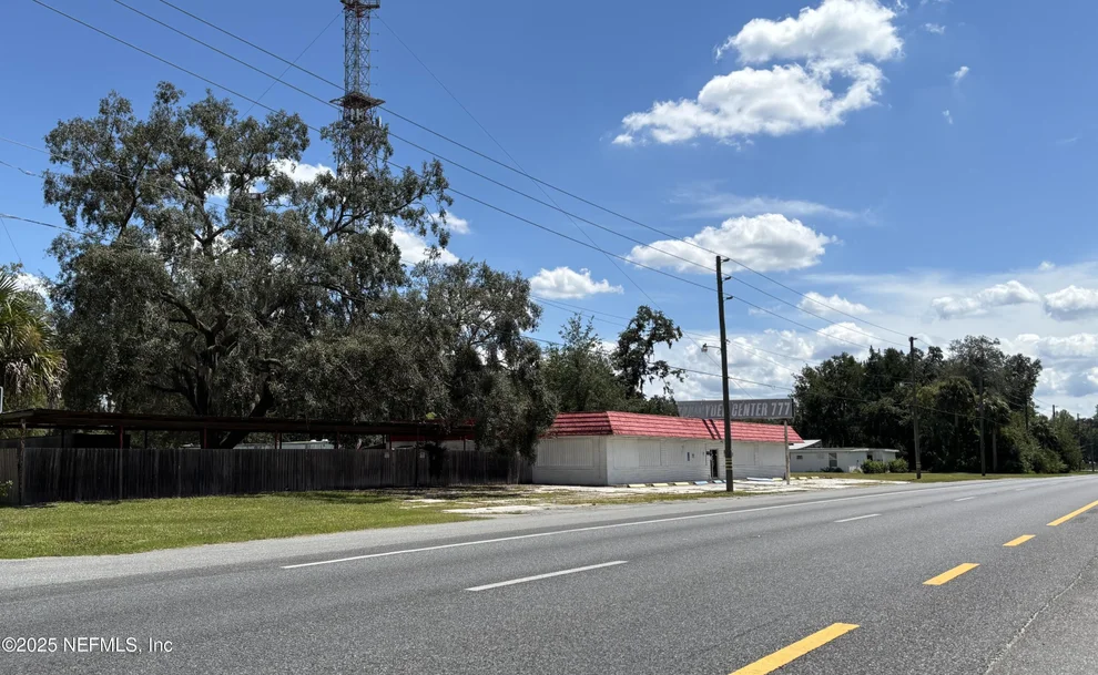 Unit for sale at 545760 US HIGHWAY 1, Callahan, FL 32011