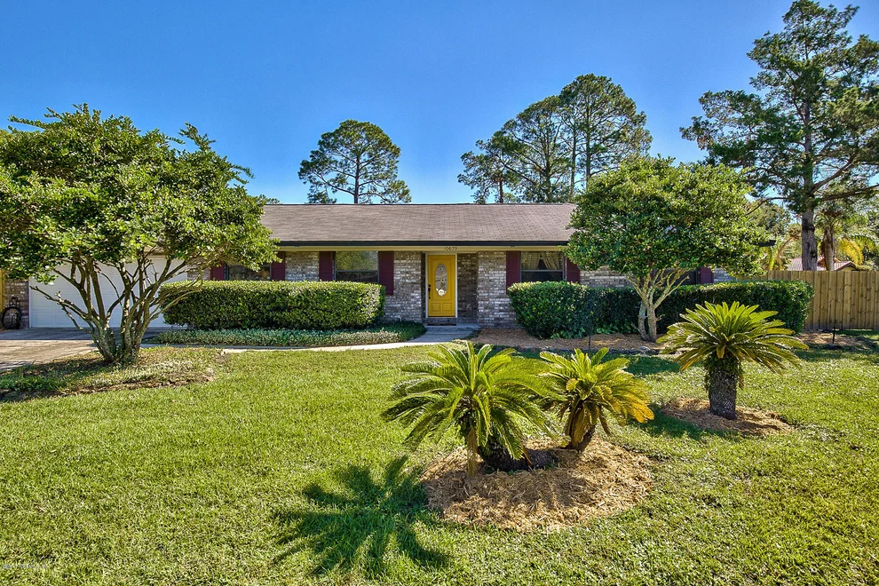 Unit for sale at 10679 HAMPTON Road, Jacksonville, FL 32257