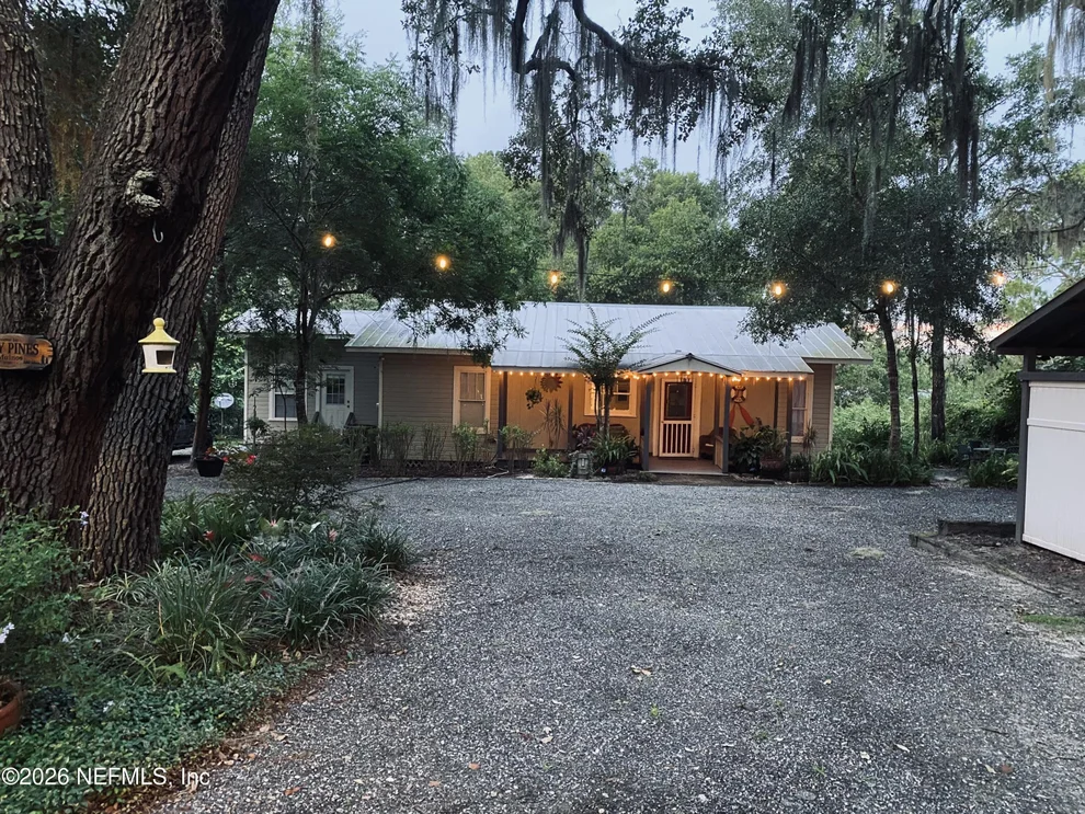 Unit for sale at 1161 COUNTY ROAD 20A, Hawthorne, FL 32640
