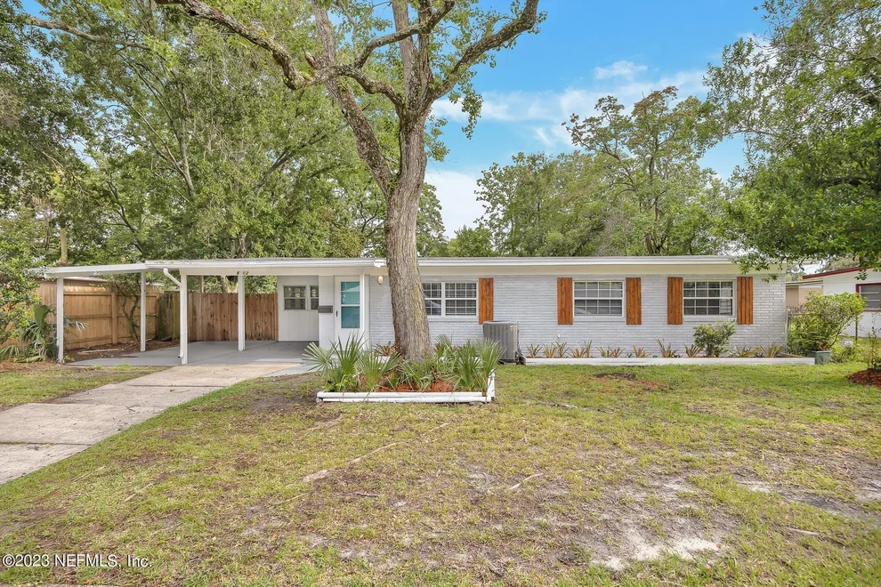 Unit for sale at 8702 MATHONIA Avenue, Jacksonville, FL 32211