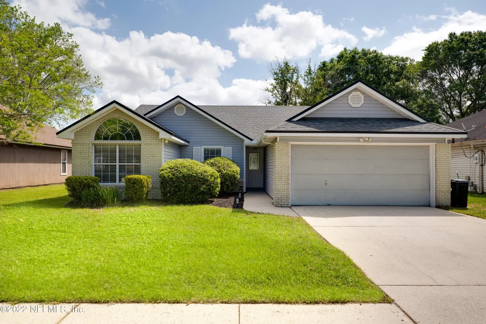 Unit for sale at 387 WILLOW GREEN Drive, Orange Park, FL 32073