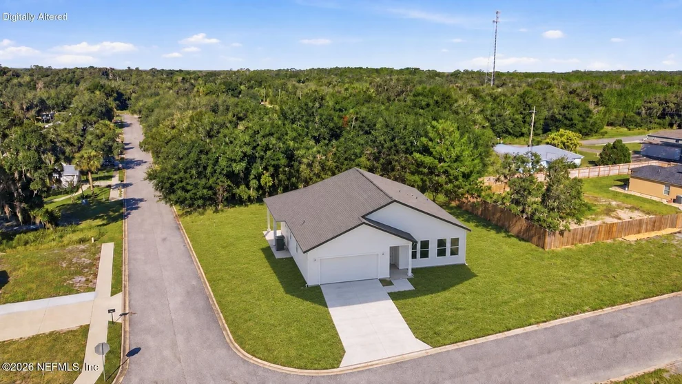Unit for sale at 112 VILLAGE Drive, Welaka, FL 32193