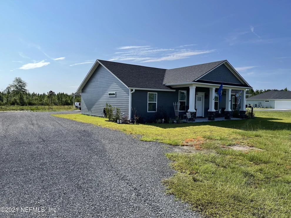 Unit for sale at 18876 COUNTY ROAD 127, Glen St. Mary, FL 32040
