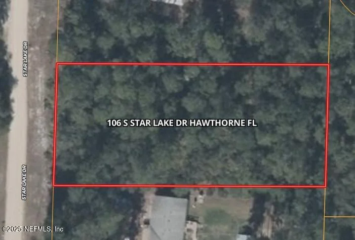 Unit for sale at 106 STAR LAKE Drive, Hawthorne, FL 32640