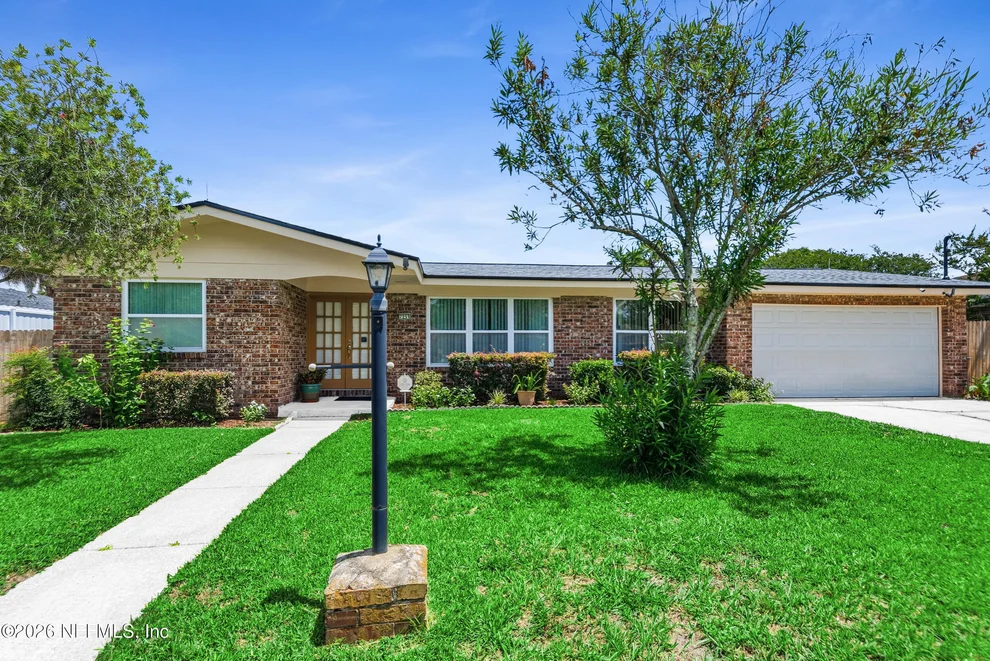 Unit for sale at 7255 FLORAL RIDGE Drive, Jacksonville, FL 32277